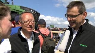 Fendt Feldtag Wadenbrunn 2014 Der Fendt 1000 Vario im ersten Liveeinsatz [upl. by Kendra]