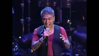 Chicago w Arnel Pineda  quotYoure The Inspirationquot  Live in Manila 2016 Pro Shot [upl. by Paulson]