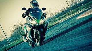 Kawasaki J300 test [upl. by Zippel17]