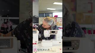 JANOME 🧶😍 couture tutorielcouture machineacoudre surjeteuse couturedebutant janome [upl. by Enairb]