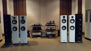 “Gauder Akustik” Arcona 80 driven by Simaudio Moon 700i [upl. by Allekram631]