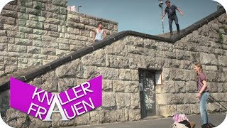 Parkour  Knallerfrauen mit Martina Hill [upl. by Heda239]