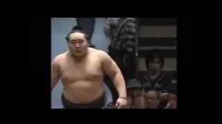 朝青龍vs千代大海 Sumo Wrestling [upl. by Ytsirk]