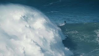 Portugal  El alemán Steudtner surfea los 26 21 metros de la mayor ola del mundo [upl. by April]