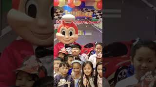 Natakot si Jollibee birthday [upl. by Norihs936]