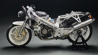 HONDA VFR 750R RC30  TAMIYA  112 [upl. by Ettenauq]