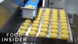 How Mooncakes Are Made [upl. by Davy700]