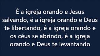 Gislane Ferreira e Antônia Gomes  A igreja está orando Playback com letra letra [upl. by Anomer]