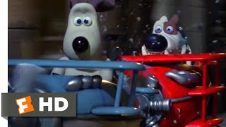 Wallace amp Gromit The Curse of the WereRabbit 2005  Dogfight Scene 910  Movieclips [upl. by Dorette]