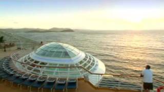 The worlds largest cruise ship Oasis of the Seas  Wärtsilä [upl. by Tdnarb]