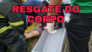 Retirando corpo Marília Mendonça do avião video [upl. by Eada]