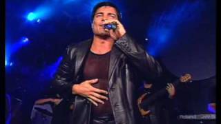 CHAYANNE quotYO TE AMOquot CON CORISTA RAL ESTEVENZ [upl. by Oirom]