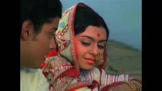 Bade Acche Lagte Hai  Balika Badhu 1976  Amit Kumar [upl. by Ahto172]