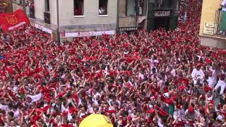 Chupinazo San Fermín 2014ko Txupinazoa [upl. by Korfonta41]