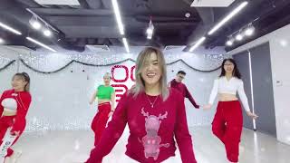 Last Christmas  Jingle Bell Rock REMIX  Zumba dance  Thuý Chit [upl. by Gievlos]