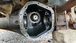 How to Dana 60 Front Axle Seal Replacement  Reassembly Project Frankenstroke Part 12 [upl. by Cindie]