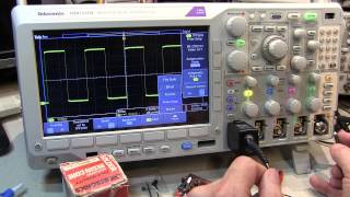 146 10X Probe Compensation on a Tektronix MDO3000 Oscilloscope [upl. by Notsur]