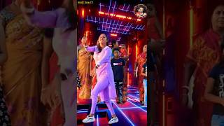 Pass woh Aane Laga Jara Jara Indian idol Romantic dance imdianidol13 trending dance short yt [upl. by Anrak]