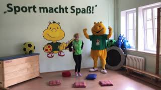 Kindersport zuhause  Fit mit Sportikus Teil 1 Sport mit kleinen Kissen [upl. by Annel]