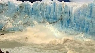 Espectacular derrumbe del glaciar Perito Moreno [upl. by Tiny]