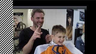 Kinder beim Friseur [upl. by Fabe]