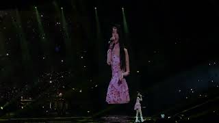 Celebrity │ IU  HEREH World Tour in London 4K 21062024 [upl. by Yahsram]