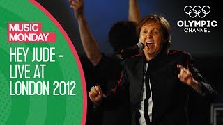 Paul McCartney  Hey Jude  Live At London 2012  Music Monday [upl. by Marmion724]