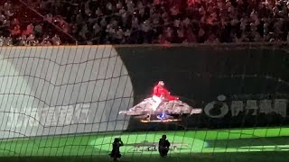 Japan ExMLB star Tsuyoshi Shinjo makes grand entrance aboard hoverbike [upl. by Nostrebor557]