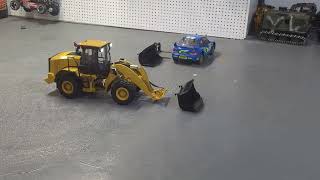 114 scale cat 950M wheel loader [upl. by Nohsreg]