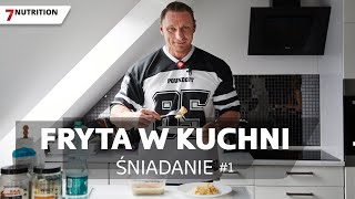 Fryta przygotowuje śniadanie  Fryta w kuchni  7NUTRITION [upl. by Erialb]