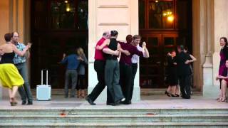 Street Tango an der Alten Oper 1 [upl. by Ocirnor806]