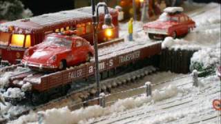 Winterdiorama mit Faller AMS und Märklin [upl. by Ramedlab666]