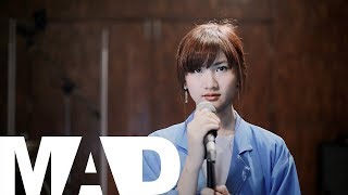 MAD เปราะบาง  Bodyslam Cover  Peach Panicha [upl. by Ocirderf]