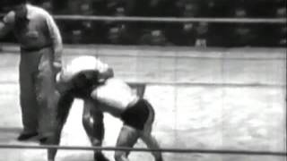 Jim Londos vs Bronko Nagurski Championship Wrestling match November 18 1938 [upl. by Davita966]