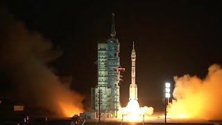 Shenzhou19 successfully launches to Tiangong space station [upl. by Eeryk332]