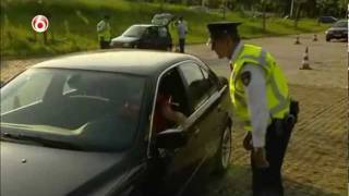 Verkeerscontrole  Overtreders  S01E04 [upl. by Ahsiele870]