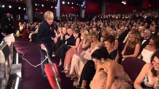 Ellen DeGeneres Vacuums at The Oscars [upl. by Oderfodog]