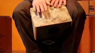 Cajonito  Kleines Cajon von Schlagwerk mit zwei Schlagflächen  Groove Demonstration [upl. by Odrareg665]