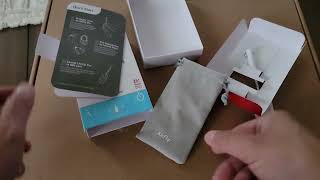 UNBOXING Twelve South AirFly Pro Bluetooth Wireless Audio Transmitter Receiver [upl. by Niowtna]