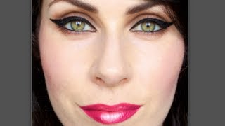 Uplifting Cateye liner amp 3D Lips Makeup Tutorial [upl. by Borries]