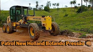 New Holland RG140b trabalhando [upl. by Rillis847]