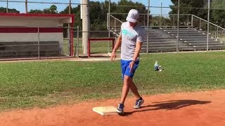 How To Run The Bases Baseball Tips from the Pros [upl. by Elocim]