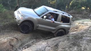 Mitsubishi Pajero 32 DiD in 2WD [upl. by Kingsly]