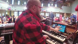 Oh Come All Ye Faithful  Greater Mt Sinai COGIC  12824  Dan quotSpiffyquot Neuman on organ [upl. by Elga919]