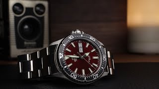 Orient Kamasu  The Only Dive Watch Youll Ever Need  Full Review [upl. by Nahtad]