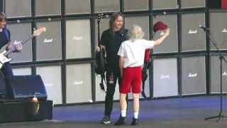 ACDC 4K THUNDERSTRUCK LIVE IN VIENNA 26062024 ERNST HAPPEL STADION [upl. by Elegna]