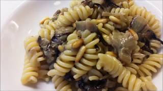 Fusilli con radicchio e gorgonzola [upl. by Norda]