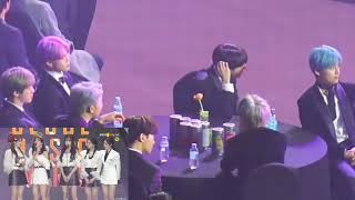 방탄소년단 BTS reaction to eunha speech SMA 2019 [upl. by Amling]