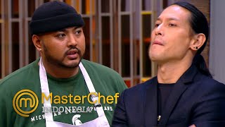 MASTERCHEF INDONESIA  Jawaban Hamdzah Buat Chef Juna Kesal  Galeri 12 [upl. by Melliw372]