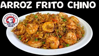 Como cocinar arroz frito chino con camarones La receta más fácil [upl. by Bravin]